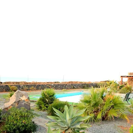 Cuore Mediterraneo Aparthotel Pantelleria
